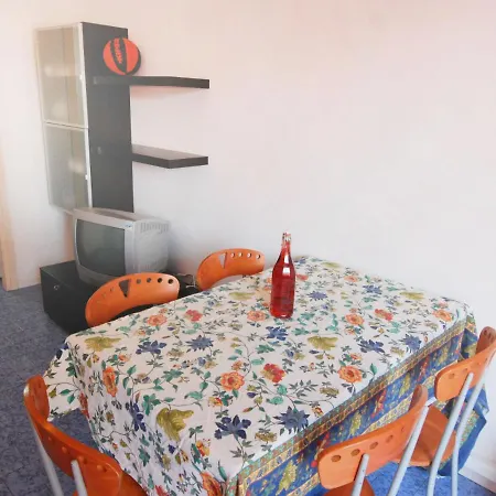 Michelangelo-1 By Interhome