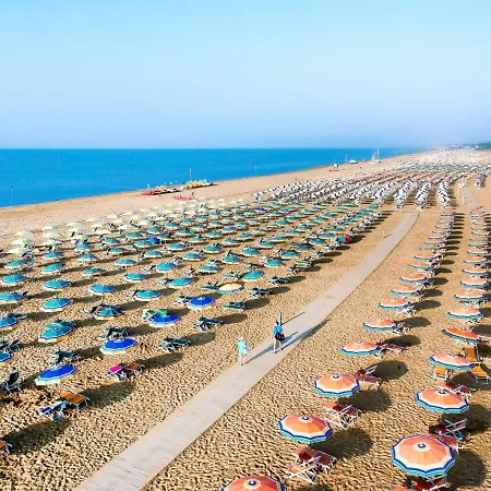 Michelangelo-1 By Interhome * 比比翁